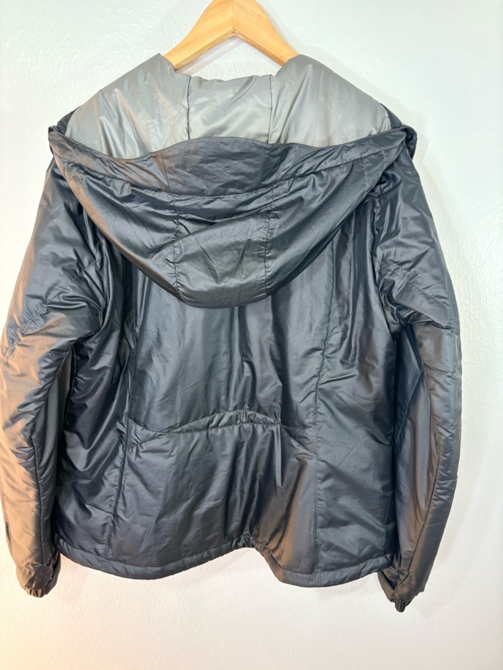 Eddie Bauer First Ascent Whittaker Mountaineering Primaloft Jacket Black - Picture 2 of 11